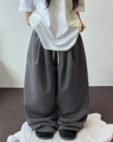 4000SOLD SOFT PINTUCK PANTS