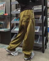 Dello バックライン カーブカット トレーニングパンツ