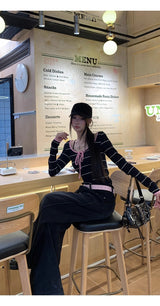 Pink strap striped striped long-sleeved t-shirt