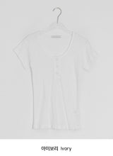 Kiri Punching Round Button Color Short Sleeve Tee