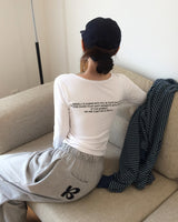 "ONLY" lettering U-neck short-sleeved T-shirt