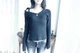 Soft Off-Shoulder Knitwear (2color)