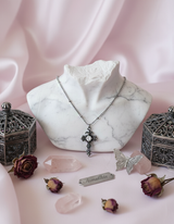 [NMIXX Haewon Necklace] ノクターンゴシッククロスカラーボーンネックレス (ステンレス)