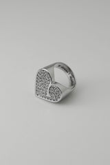Iconic heart ring