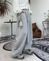 Bael Balloon Sweatpants