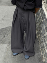 Loose Fit Pleated Buttoned Pants