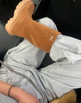 MILLION BOOTS BROWN