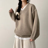 Disco Pop Duc Thick Sleeve Punching V-Neck Knit