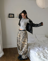 Dutch rivet semi-crop leather jacket