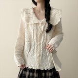 Lore lovely pattern lace collar knit cardigan 