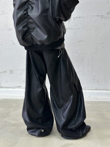 RELABELスペーシャル リレーションズ (Pleated)PUレザー パッチワーク ハイウエスト ウエストシェイプ ワイド ワークパンツ