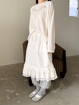 petit lace midi skirt 