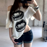 リップオフショルダーTシャツ
