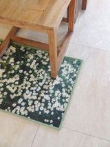 Whisper of the Daisy, Foot mat