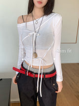 カイラワンオフストラップロングスリーブTシャツ