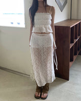 Frill crop blouse