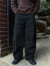 Way pintuck curved pants