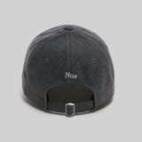 Nus. アーチボールキャップ（グレー）