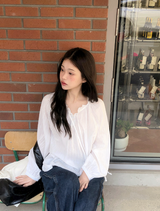 #Natural フェミニンフリルストラップブラウス (3color)