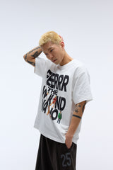 Weekend warrior people artwork T-shirt (White)