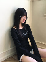 Cumen lettering lip neck slim long sleeve t-shirt