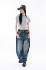 Deep side fold balloon denim pants