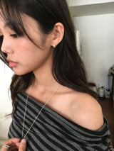 Bold Mini Earrings (1color)
