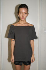 520 Off-Shoulder T-shirt (Charcoal)