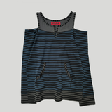 オーバーロックオフショルダーTシャツ : ST. ブルー