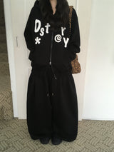 Fleece-lined sweatpants