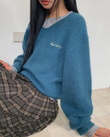 [ORIGINAL] Furry Loose-Fit V-Neck Knit