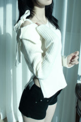 Soft Off-Shoulder Knitwear (2color)