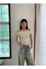 ムード刺繍フライオフショルダーTシャツ