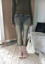 Zpi Vintage-Washed Low-Rise Capri Denim Jeans