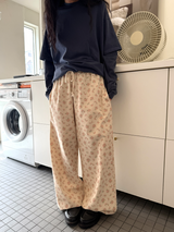 creamy floral pants