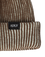25FW TWO TONE LABEL POINT BEANIE