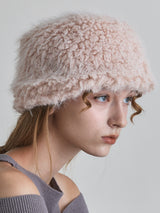 MEATEL HAT IN PINK WING