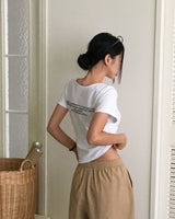 "ONLY" lettering U-neck short-sleeved T-shirt