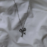 [I-DLE ミンニ Necklace] バレエリボンネックレス (Stainless Steel)