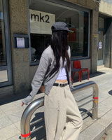 ノーマルクリームパンツ