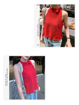 ホルターストラップレッドフレアドスリーブレスtシャツ