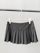 striped pleats button mini skirt