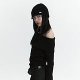 C HAIRY BEANIE_BLACK