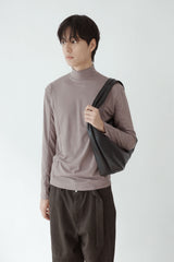 weave center shoulder bag