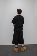 Side Slit Darted Bermuda Black
