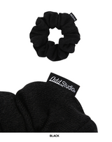KNIT SCRUNCHIES
