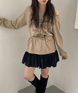 Yuto One Off-Shoulder T-Shirt