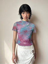 A半袖Tシャツウィズ ア ハーフハイカラー, レギュラーショルダー, プリンティドパターン, アンドレースエラスティックイヤーシェイプドトリムズ