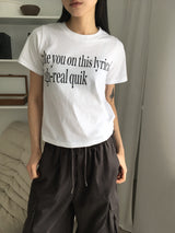 テイキレタリングセミクロップショートスリーブTシャツ