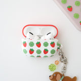 AirPods case - ストロベリーパターン
